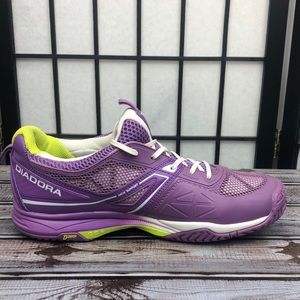 Diadora running shoes